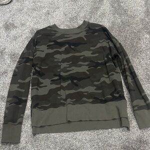 Time and Tru Olive Green Crewneck Top